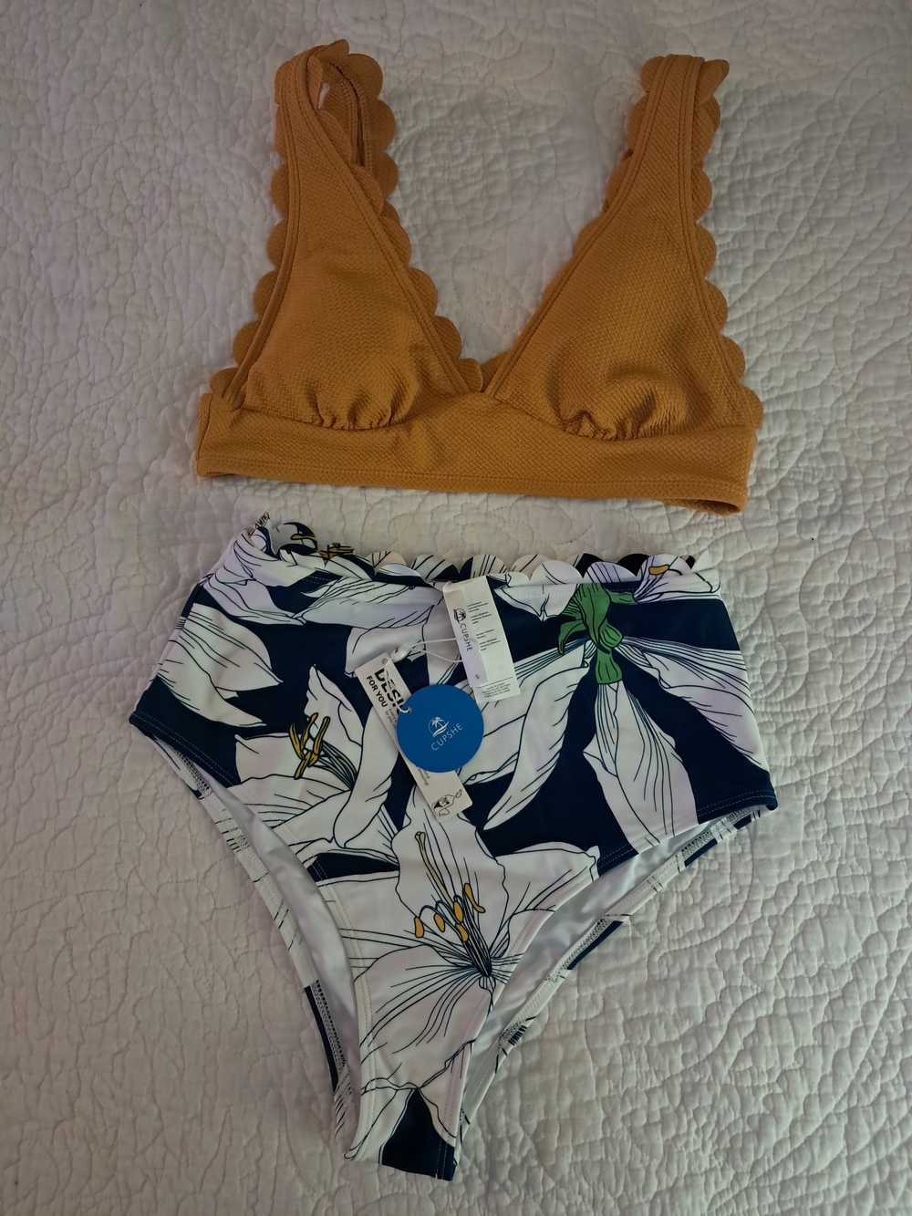 Cupshe Mustard Scallop Triangle Bralette with Navy Floral High-Waist Bottoms